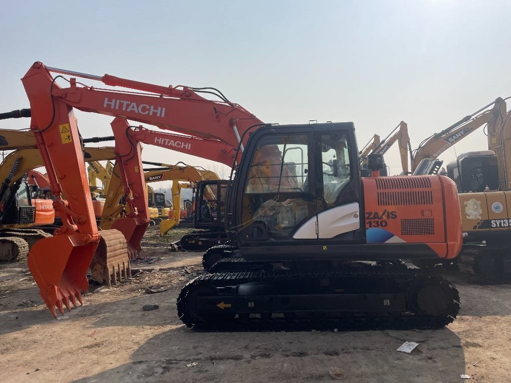 Гусеничный экскаватор Hitachi ZX 130 H: фото 7