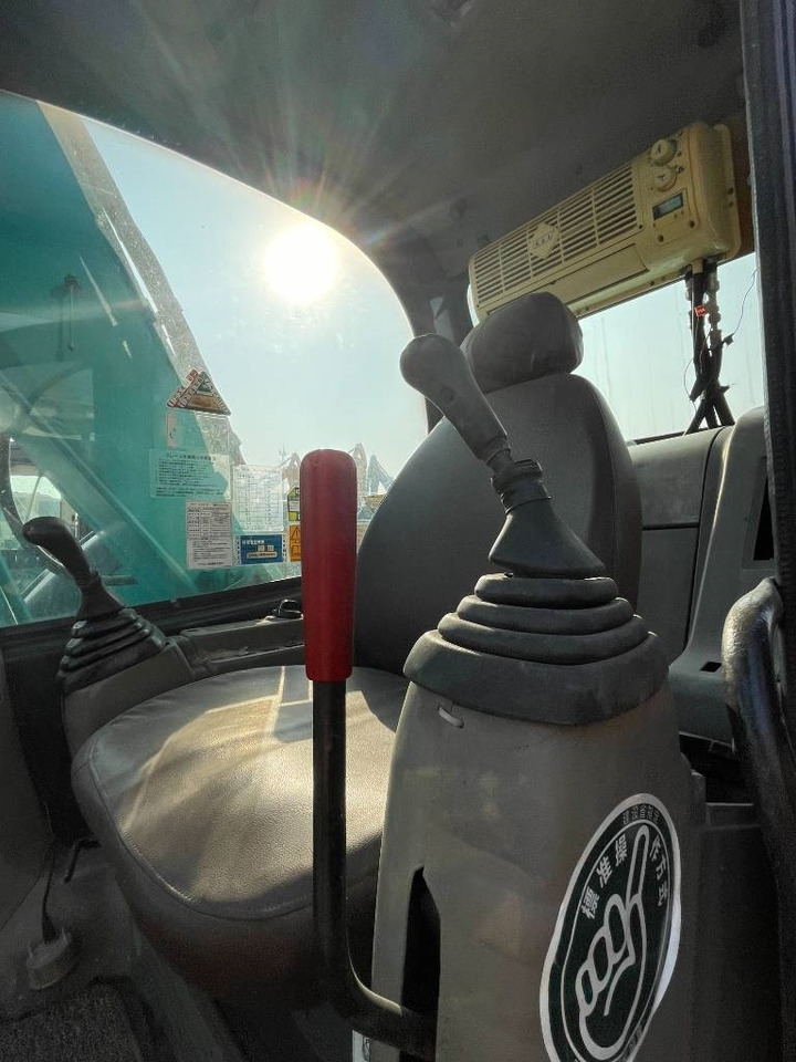 Kobelco SK 135 US - Гусеничный экскаватор: фото 2 Kobelco SK 135 US - Гусеничный экскаватор: фото 2