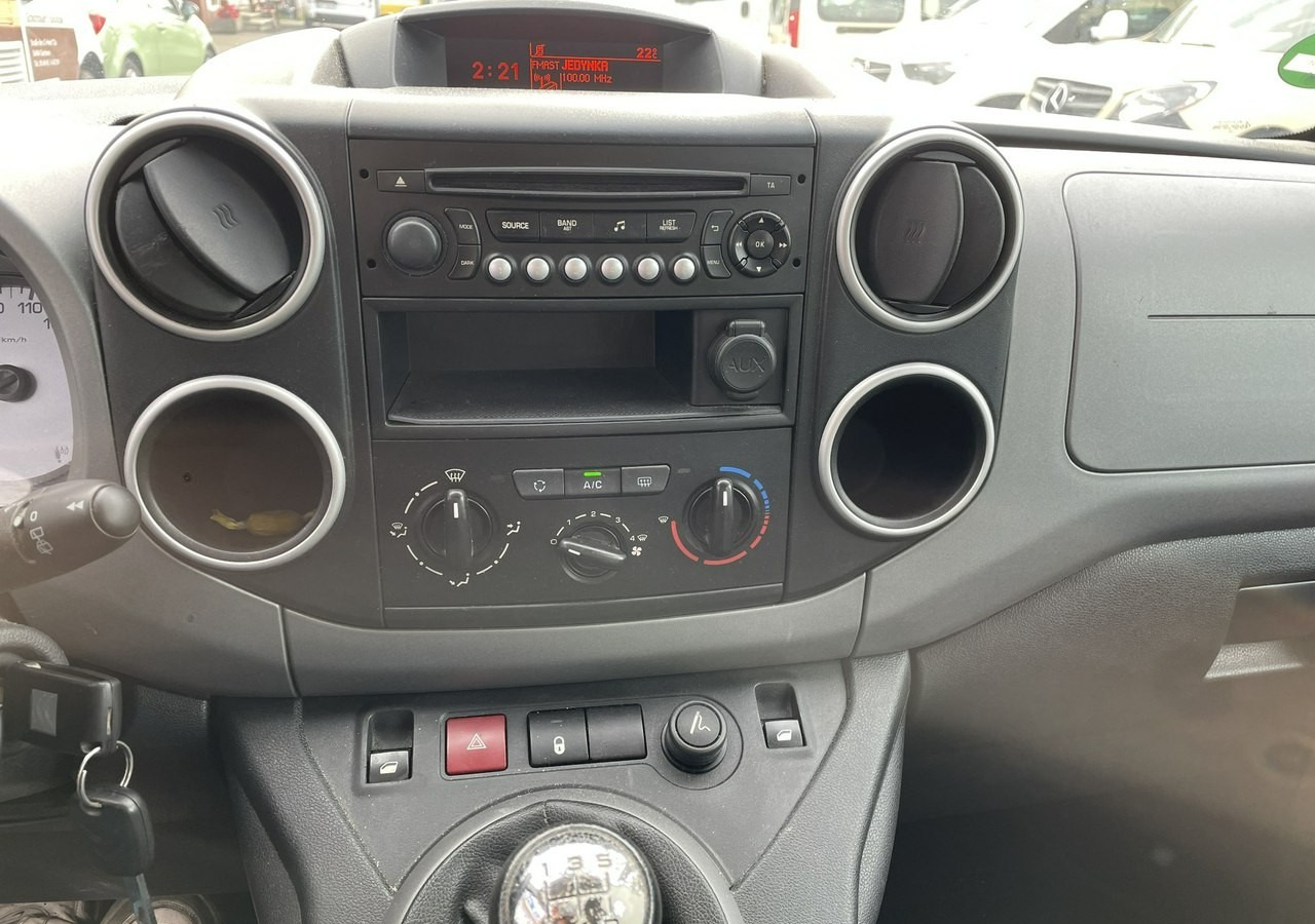 Легковой автомобиль Citroen Berlingo II Berlingo 1.6 do przewozu Niepełnosprawnych inwalida rampa 2018: фото 11 Легковой автомобиль Citroen Berlingo II Berlingo 1.6 do przewozu Niepełnosprawnych inwalida rampa 2018: фото 11