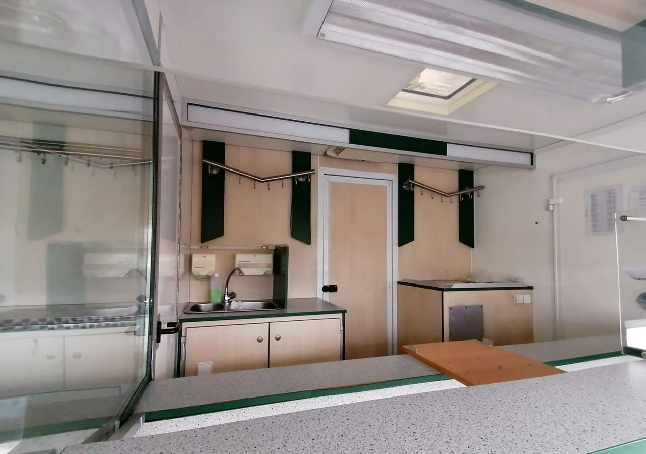 Citroen Jumper Autosklep 4X4 węd Gastronomiczny Food Truck Foodtruck Sklep W-zasi20 - Торговый грузовик: фото 4 Citroen Jumper Autosklep 4X4 węd Gastronomiczny Food Truck Foodtruck Sklep W-zasi20 - Торговый грузовик: фото 4