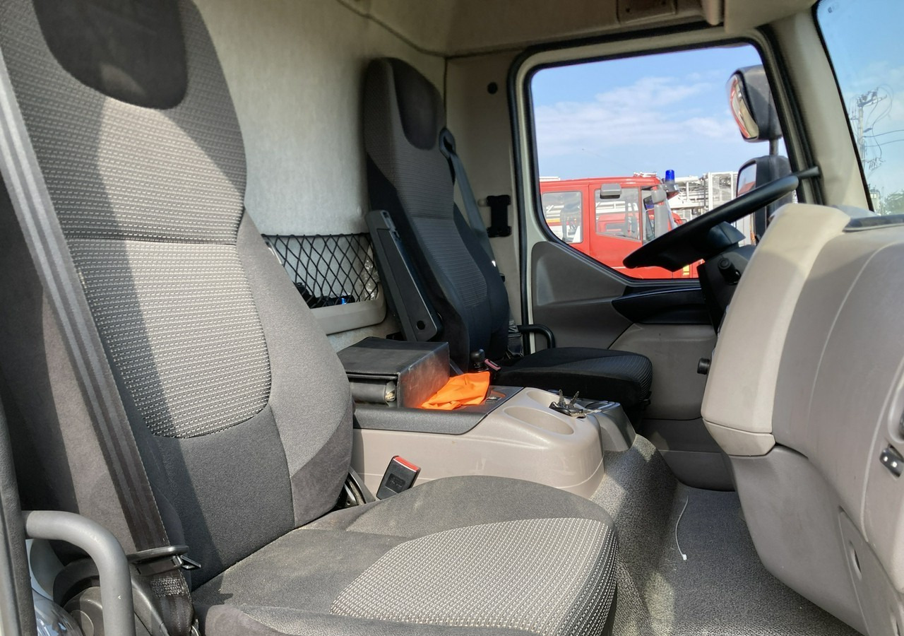 Фото интерьера 2: Фургон-рефрижератор DAF Inny DAF DAF LF210FA Chłodnia Konvekta Hydro klapa 2014