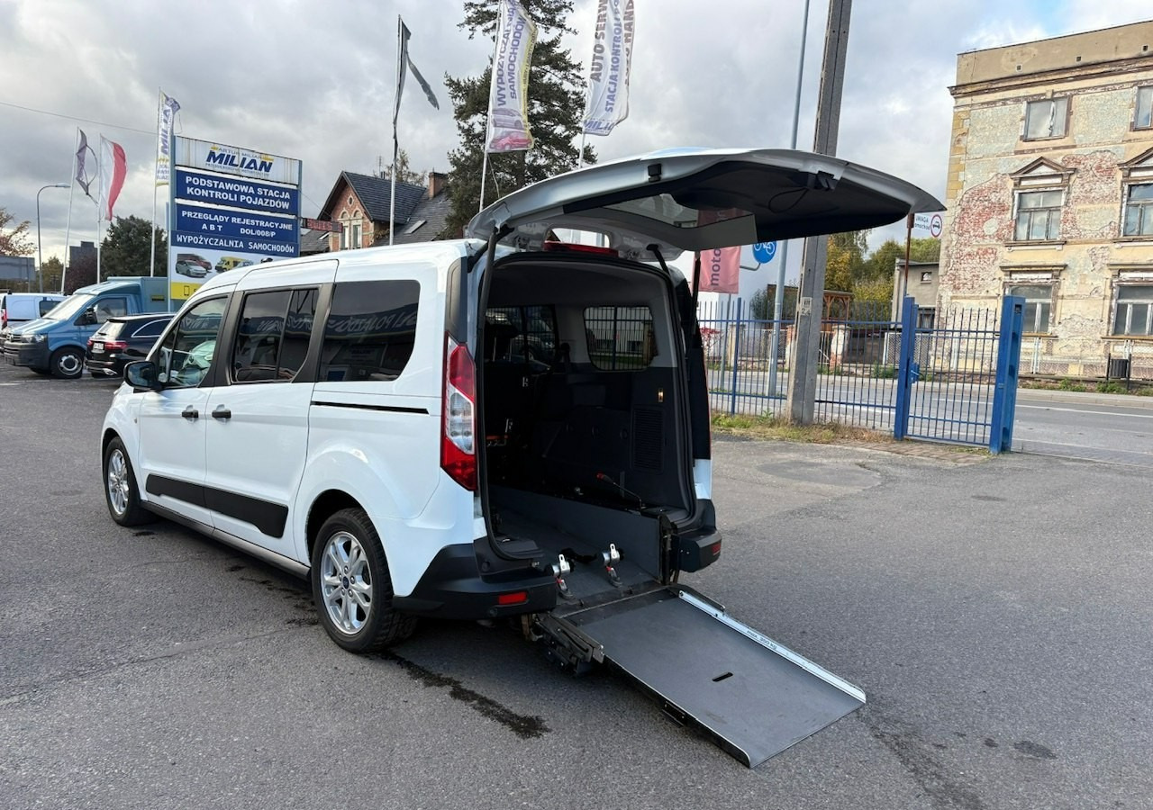 Ford Tourneo Connect II Connect dla niepełnosprawnych Rampa Inwalida PFRON 2021 1.5TDci Auto - Универсал: фото 4 Ford Tourneo Connect II Connect dla niepełnosprawnych Rampa Inwalida PFRON 2021 1.5TDci Auto - Универсал: фото 4