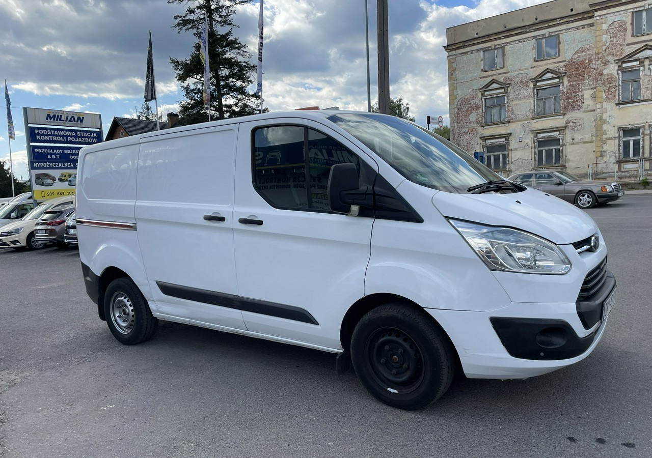 Ford Transit Transit Custom Transit Custom 2.0 Klima 153tkm Model 2018 - Цельнометаллический фургон: фото 1 Ford Transit Transit Custom Transit Custom 2.0 Klima 153tkm Model 2018 - Цельнометаллический фургон: фото 1