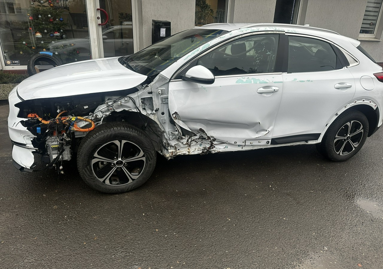 Kia Xceed 1.6 GDI Hybryda Plug-in 50 km na prądzie 2022 - Хэтчбек: фото 5 Kia Xceed 1.6 GDI Hybryda Plug-in 50 km na prądzie 2022 - Хэтчбек: фото 5