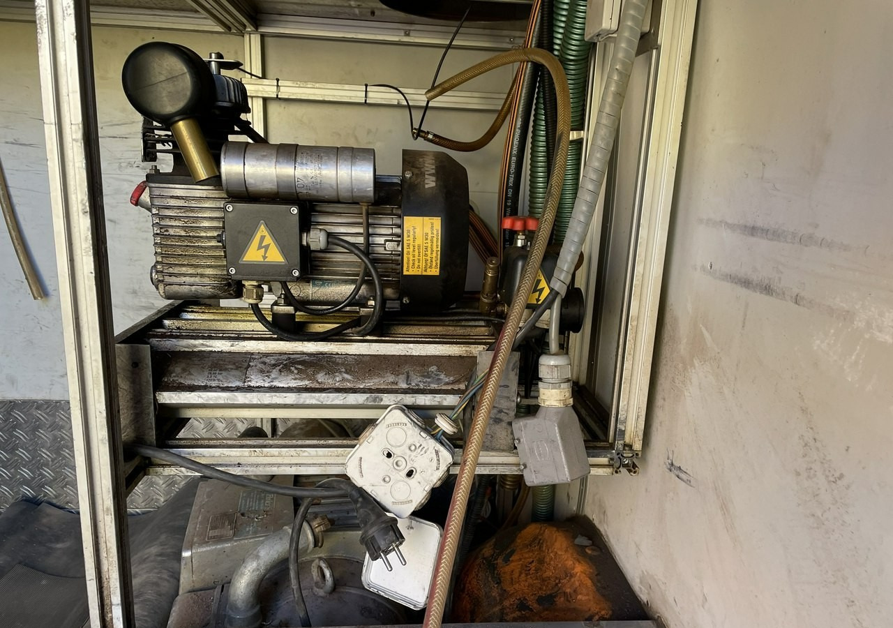 Mercedes-Benz Sprinter Sprinter Kanalizacja inspekcja kanałów wuko asenizacyjny Kamero wóz - Коммунальная/ Специальная техника, Цельнометаллический фургон: фото 3 Mercedes-Benz Sprinter Sprinter Kanalizacja inspekcja kanałów wuko asenizacyjny Kamero wóz - Коммунальная/ Специальная техника, Цельнометаллический фургон: фото 3