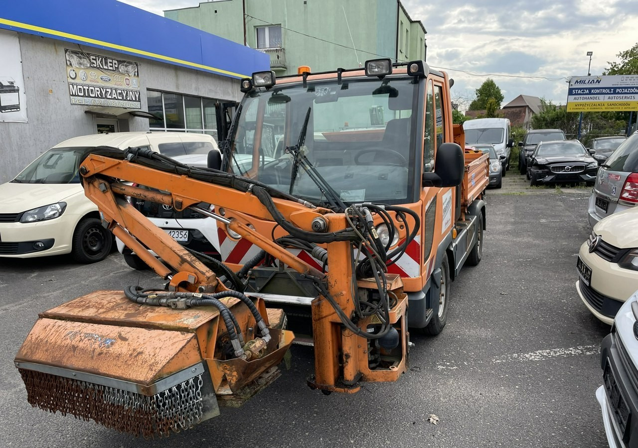 Multicar Inny Multicar Multicar M-3 Kosiarka Teleskopowa posypywarka pług 2008 - Коммунальная/ Специальная техника: фото 2 Multicar Inny Multicar Multicar M-3 Kosiarka Teleskopowa posypywarka pług 2008 - Коммунальная/ Специальная техника: фото 2