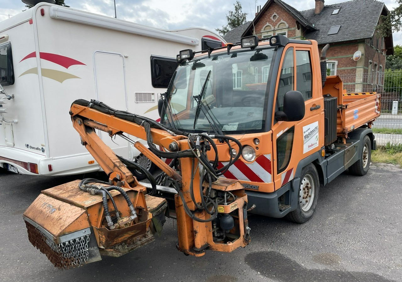 Multicar Inny Multicar Multicar M-3 Kosiarka Teleskopowa posypywarka pług 2008 - Коммунальная/ Специальная техника: фото 4 Multicar Inny Multicar Multicar M-3 Kosiarka Teleskopowa posypywarka pług 2008 - Коммунальная/ Специальная техника: фото 4