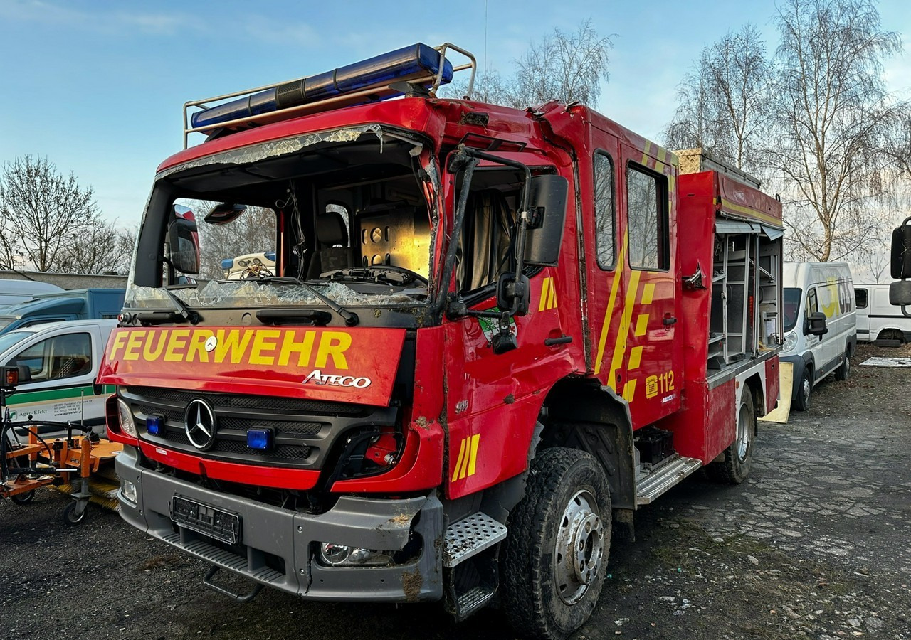 Mercedes-Benz Inny Mercedes-Benz Atego 918 Straż Pożarna 4X4 2006 - Пожарная машина: фото 5 Mercedes-Benz Inny Mercedes-Benz Atego 918 Straż Pożarna 4X4 2006 - Пожарная машина: фото 5