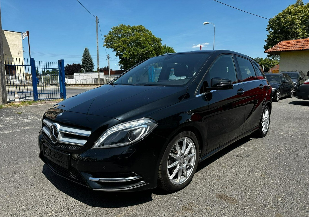 Mercedes-Benz Klasa B W246 Mercedes B-Klasa 1.6-122KM Bogate wyposażenie 127tkm 2013r - Легковой автомобиль: фото 1 Mercedes-Benz Klasa B W246 Mercedes B-Klasa 1.6-122KM Bogate wyposażenie 127tkm 2013r - Легковой автомобиль: фото 1