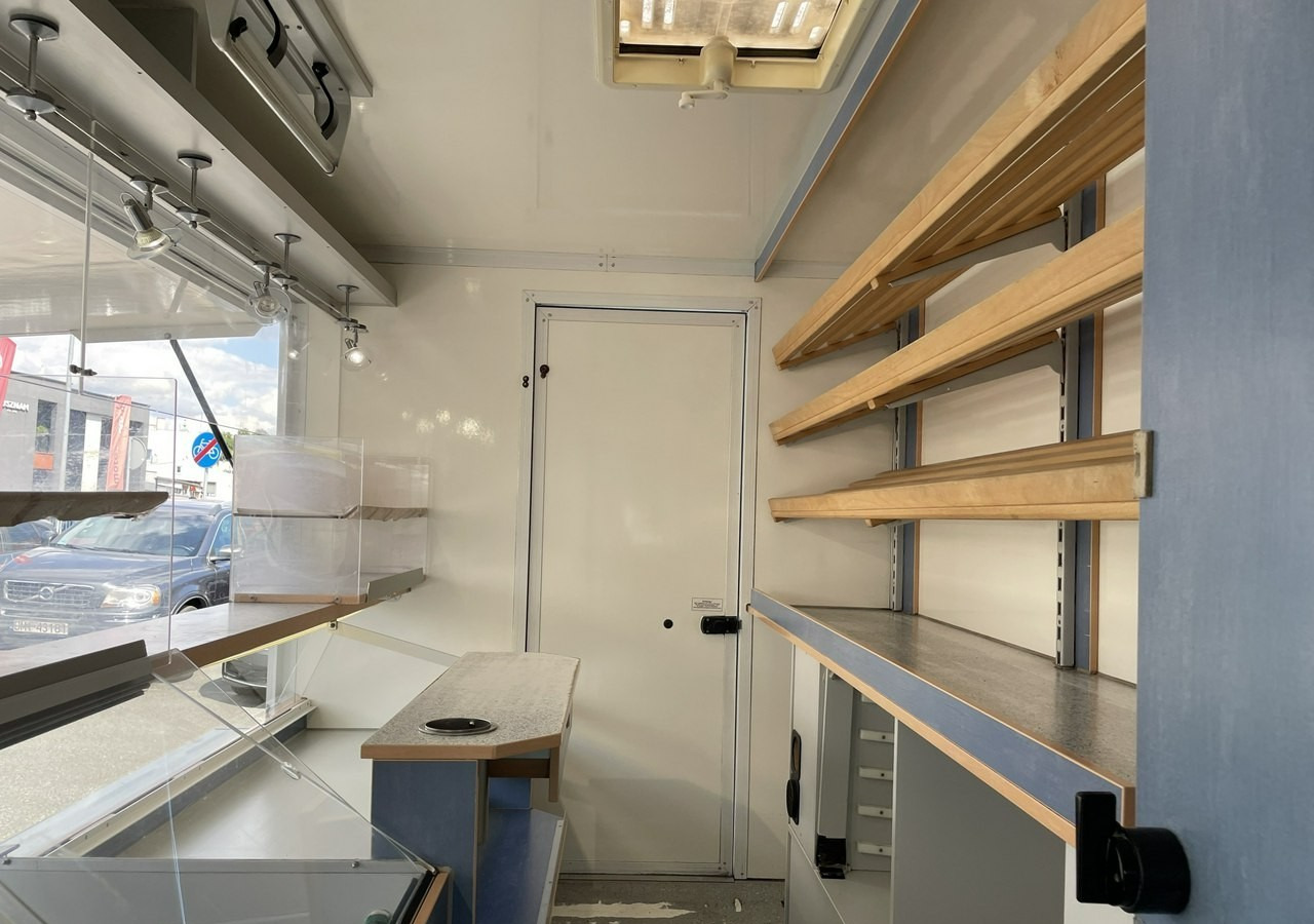 Торговый грузовик Opel Vivaro Autosklep pieczywa Sklep bar Gastronomiczny Food Truck Foodtruck 200: фото 16 Торговый грузовик Opel Vivaro Autosklep pieczywa Sklep bar Gastronomiczny Food Truck Foodtruck 200: фото 16