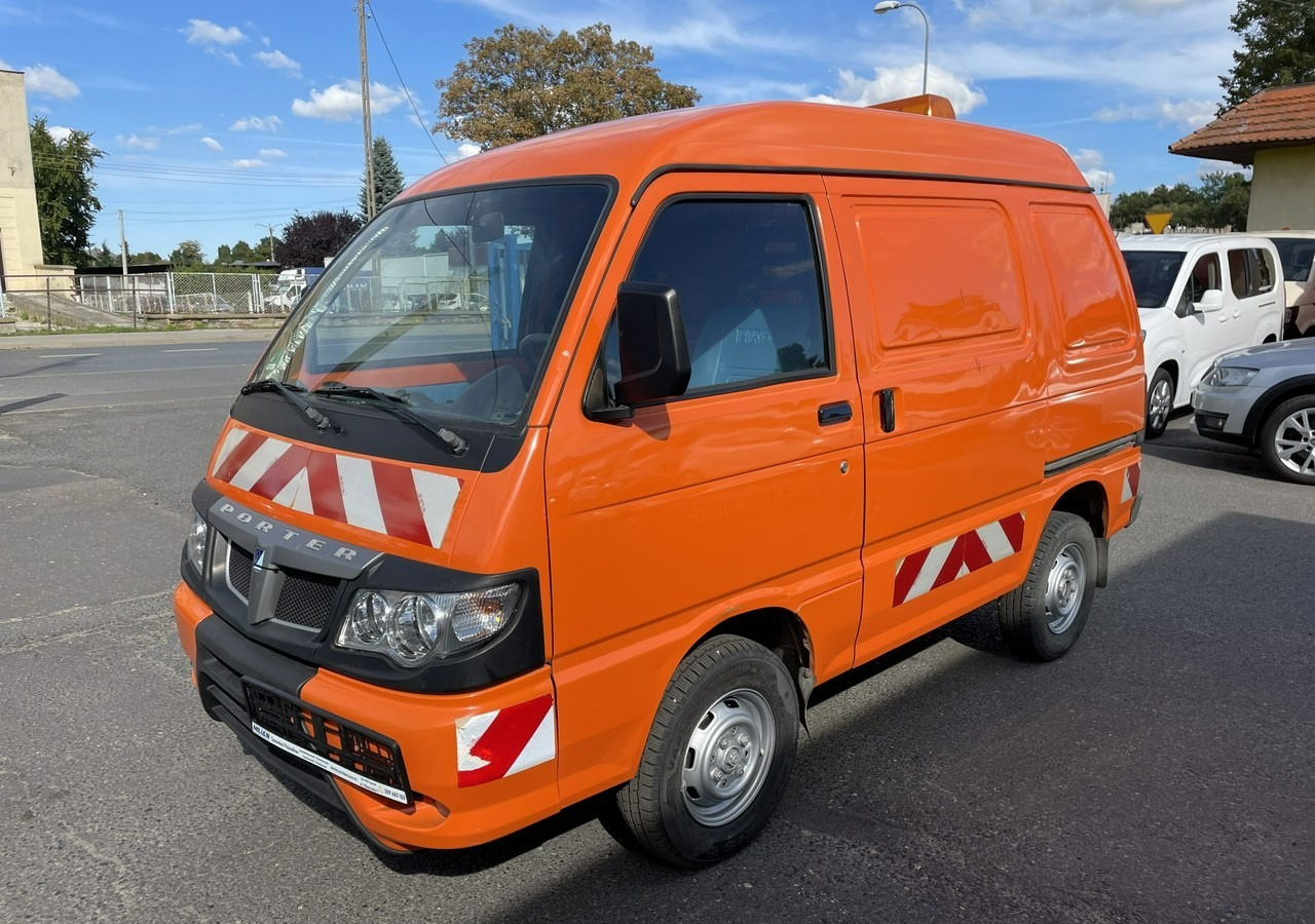 Piaggio Piaggio Porter Furgon 39348km 2x boczne drzwi 2012 - Цельнометаллический фургон: фото 2 Piaggio Piaggio Porter Furgon 39348km 2x boczne drzwi 2012 - Цельнометаллический фургон: фото 2