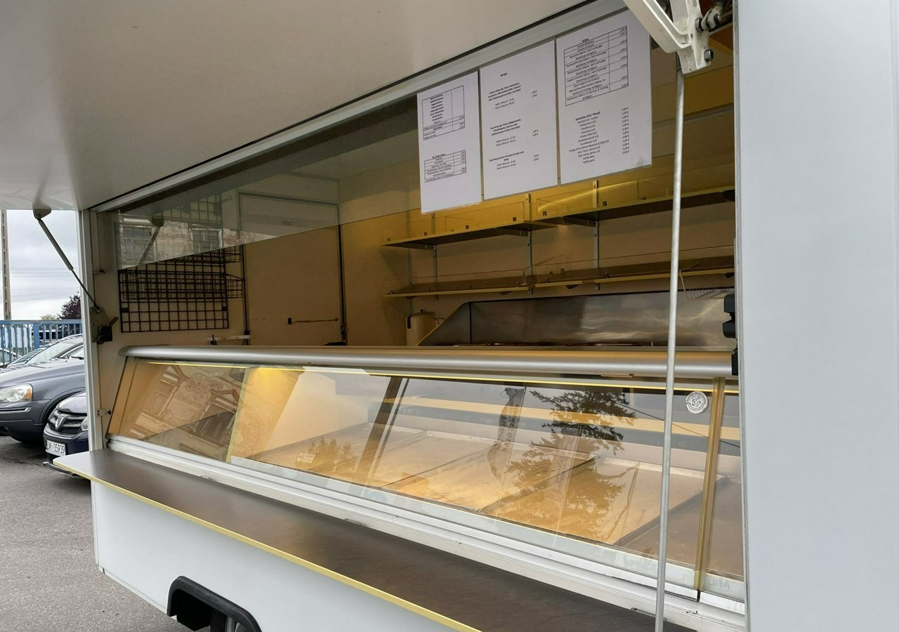 Renault Master Autosklep Wędli-pie Gastronomiczny Food Truck Foodtruck Sklep bar 20 - Торговый грузовик: фото 2 Renault Master Autosklep Wędli-pie Gastronomiczny Food Truck Foodtruck Sklep bar 20 - Торговый грузовик: фото 2