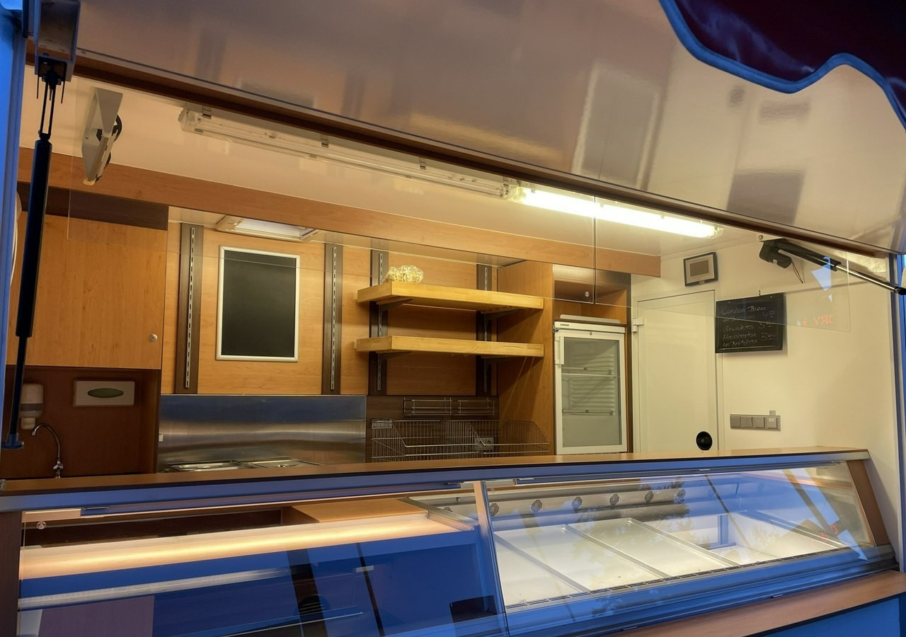 Renault Master Autosklep wędlin Gastronomiczna food truck foodtruck 115tkm sklep 20 - Торговый грузовик: фото 3 Renault Master Autosklep wędlin Gastronomiczna food truck foodtruck 115tkm sklep 20 - Торговый грузовик: фото 3