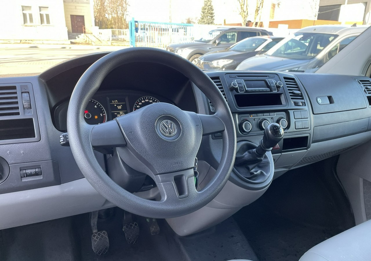 Volkswagen Inny Volkswagen Volkswagen Caravelle 2.0-140KM 2015 - Легковой автомобиль: фото 3 Volkswagen Inny Volkswagen Volkswagen Caravelle 2.0-140KM 2015 - Легковой автомобиль: фото 3