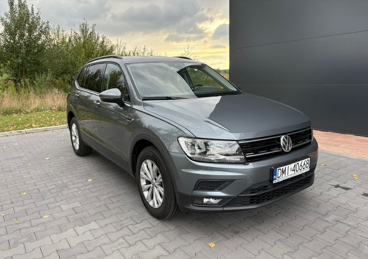 Volkswagen Tiguan II 1,4TSI 150KM 65tyśkm 7osobowy Comfort Tempomat ACC Klima Alu 2018 - Внедорожник: фото 2 Volkswagen Tiguan II 1,4TSI 150KM 65tyśkm 7osobowy Comfort Tempomat ACC Klima Alu 2018 - Внедорожник: фото 2