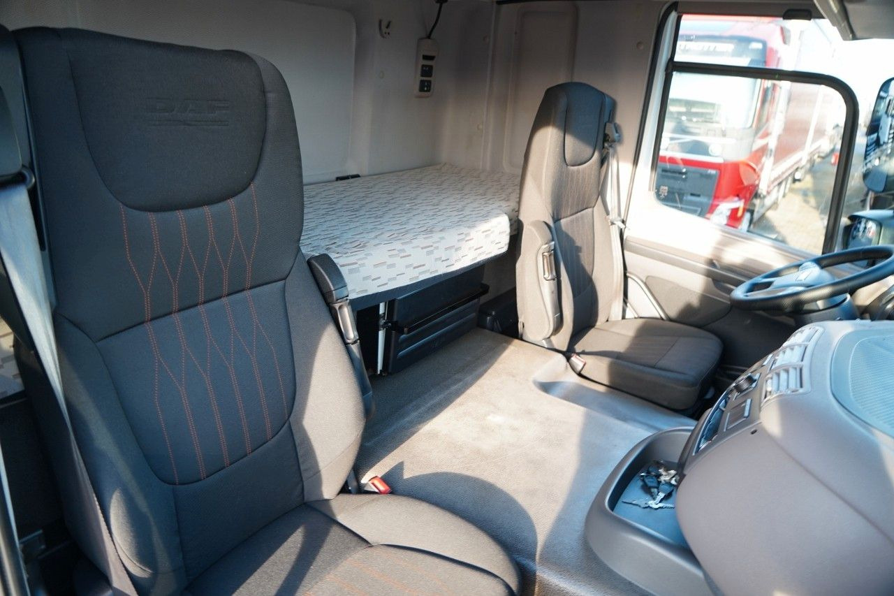 Грузовик с закрытым кузовом DAF CF 450 / ZESTAW TANDEM / KONTENER / 120 M3 / PR: фото 42 Грузовик с закрытым кузовом DAF CF 450 / ZESTAW TANDEM / KONTENER / 120 M3 / PR: фото 42