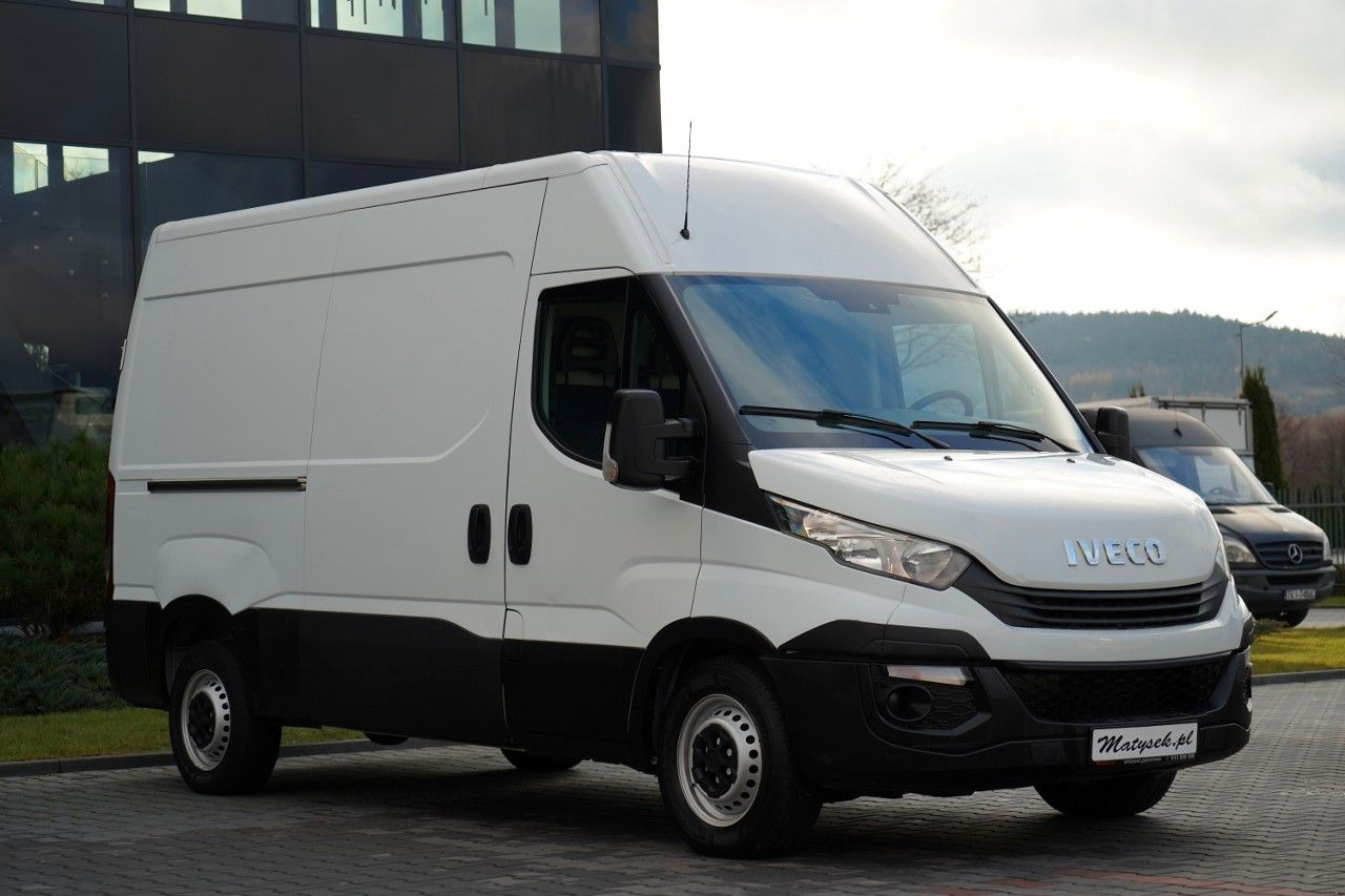 Iveco DAILY 35-140 / BLASZAK / SPROWADZONY / - Цельнометаллический фургон: фото 1 Iveco DAILY 35-140 / BLASZAK / SPROWADZONY / - Цельнометаллический фургон: фото 1