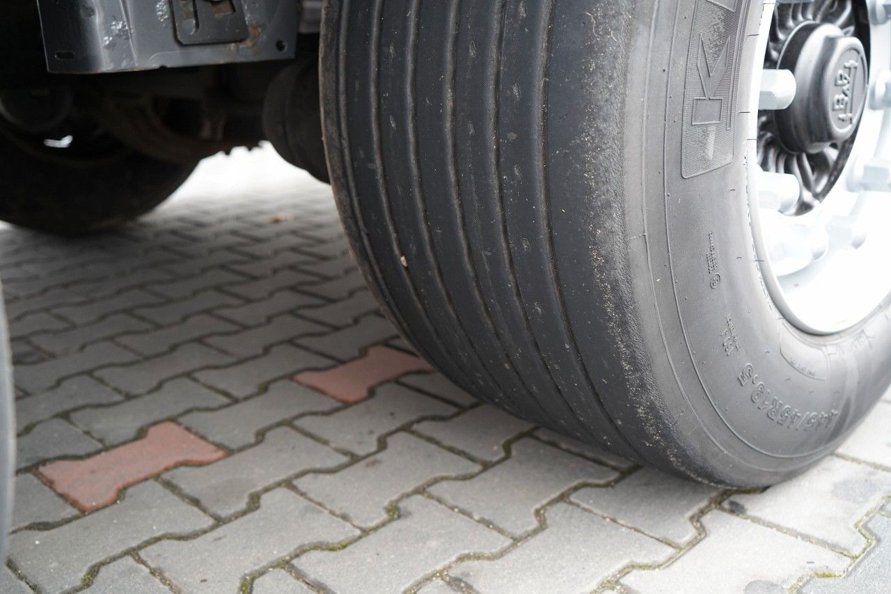 Тентованный полуприцеп Krone FIRANKA / MEGA / OŚ  PODNOSZONA / LOW DECK /: фото 23