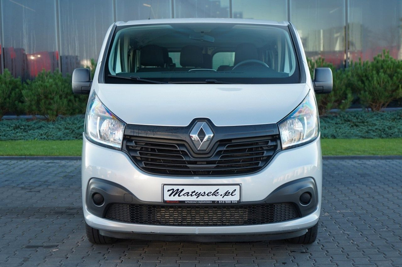 Renault TRAFIC 125 DCI  / BUS / 9 MIEJSC / 2017 ROK / PO - Пассажирский фургон: фото 3 Renault TRAFIC 125 DCI  / BUS / 9 MIEJSC / 2017 ROK / PO - Пассажирский фургон: фото 3