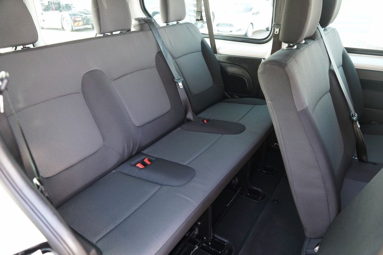 Renault TRAFIC III / BUS / 9 MIEJSC / 90 TYS KM / PIERWS в лизинг Renault TRAFIC III / BUS / 9 MIEJSC / 90 TYS KM / PIERWS: фото 41