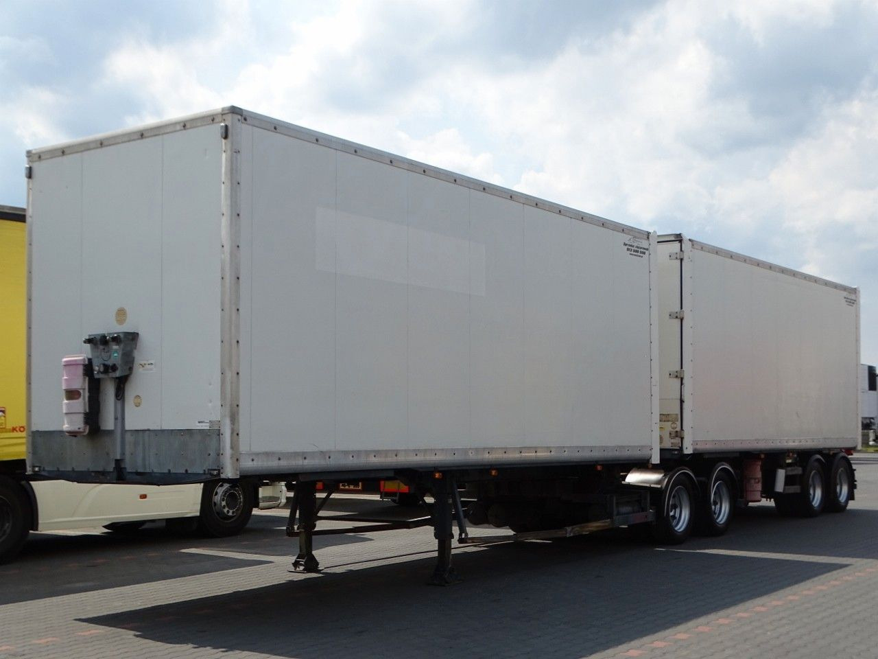 Samro JUMBO VEHICULAR BOX- 7,3 M + 7,3 M/KOFFER TANDEM - Полуприцеп-фургон: фото 1 Samro JUMBO VEHICULAR BOX- 7,3 M + 7,3 M/KOFFER TANDEM - Полуприцеп-фургон: фото 1
