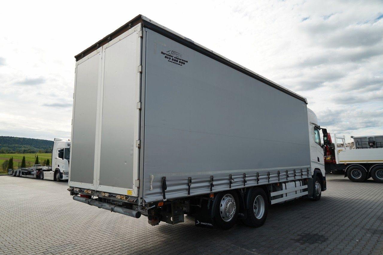 Scania S 450 / SOLÓWKA / 6X2 / OŚ PODNOSZONA / 2019 / - Тентованный грузовик: фото 5 Scania S 450 / SOLÓWKA / 6X2 / OŚ PODNOSZONA / 2019 / - Тентованный грузовик: фото 5