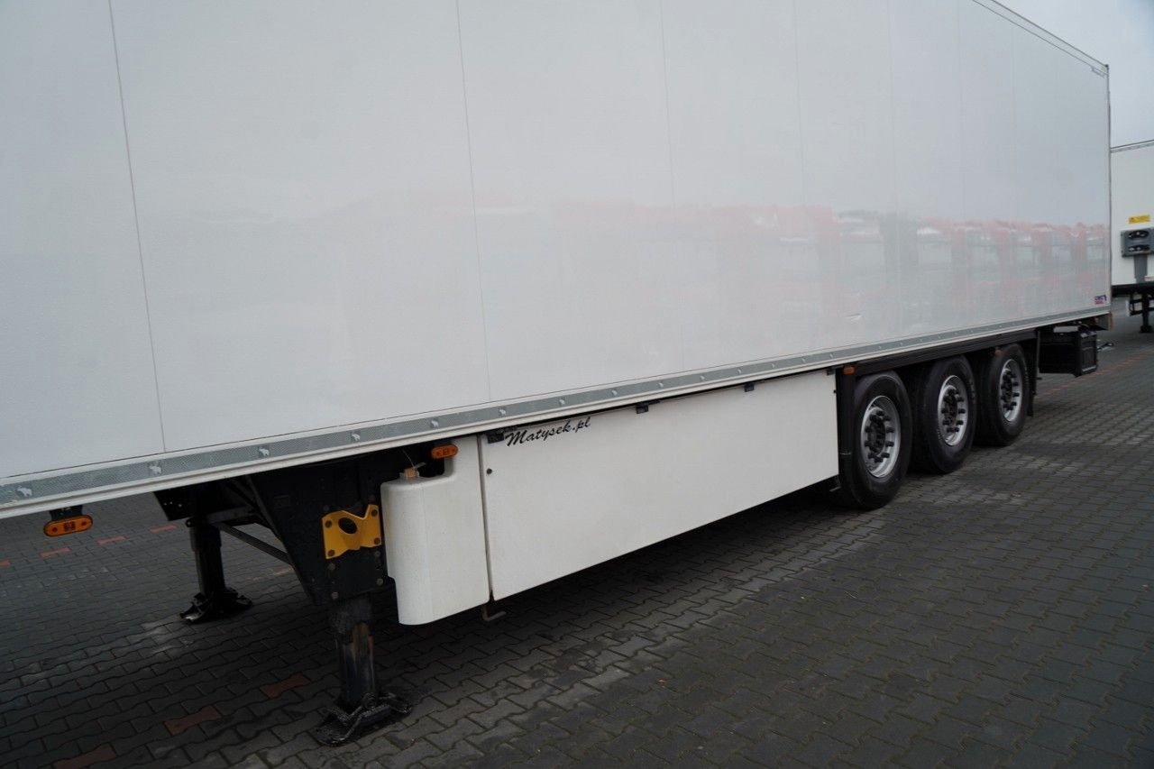 Полуприцеп-рефрижератор Schmitz Cargobull CHŁODNIA / THERMO KING  / HAKÓWKA / OŚ PODNOSZO: фото 10
