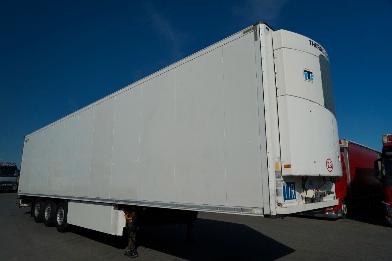 Schmitz Cargobull / CHŁODNIA / THERMO KING SLX 300 / HAKÓWKA / OŚ - Полуприцеп-рефрижератор: фото 5 Schmitz Cargobull / CHŁODNIA / THERMO KING SLX 300 / HAKÓWKA / OŚ - Полуприцеп-рефрижератор: фото 5