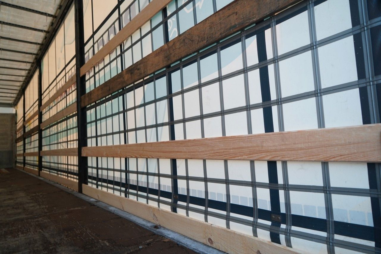 Тентованный полуприцеп Schmitz Cargobull FIRANKA / STANDARD / PLANDEKA ZBROJONA /: фото 17 Тентованный полуприцеп Schmitz Cargobull FIRANKA / STANDARD / PLANDEKA ZBROJONA /: фото 17