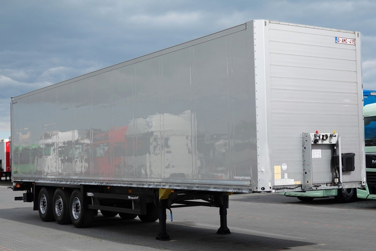 Schmitz Cargobull KOFFER / 2017 ROK / WINDA DHOLLANDIA ZAŁADOWCZ - Полуприцеп-рефрижератор: фото 4 Schmitz Cargobull KOFFER / 2017 ROK / WINDA DHOLLANDIA ZAŁADOWCZ - Полуприцеп-рефрижератор: фото 4