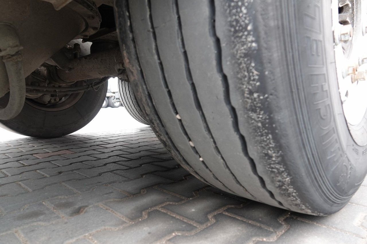 Полуприцеп цистерна для сыпучих грузов Spitzer CEMENTONACZEPA / 37 000 L / SILOS / 3 KOMORY / O: фото 14 Полуприцеп цистерна для сыпучих грузов Spitzer CEMENTONACZEPA / 37 000 L / SILOS / 3 KOMORY / O: фото 14