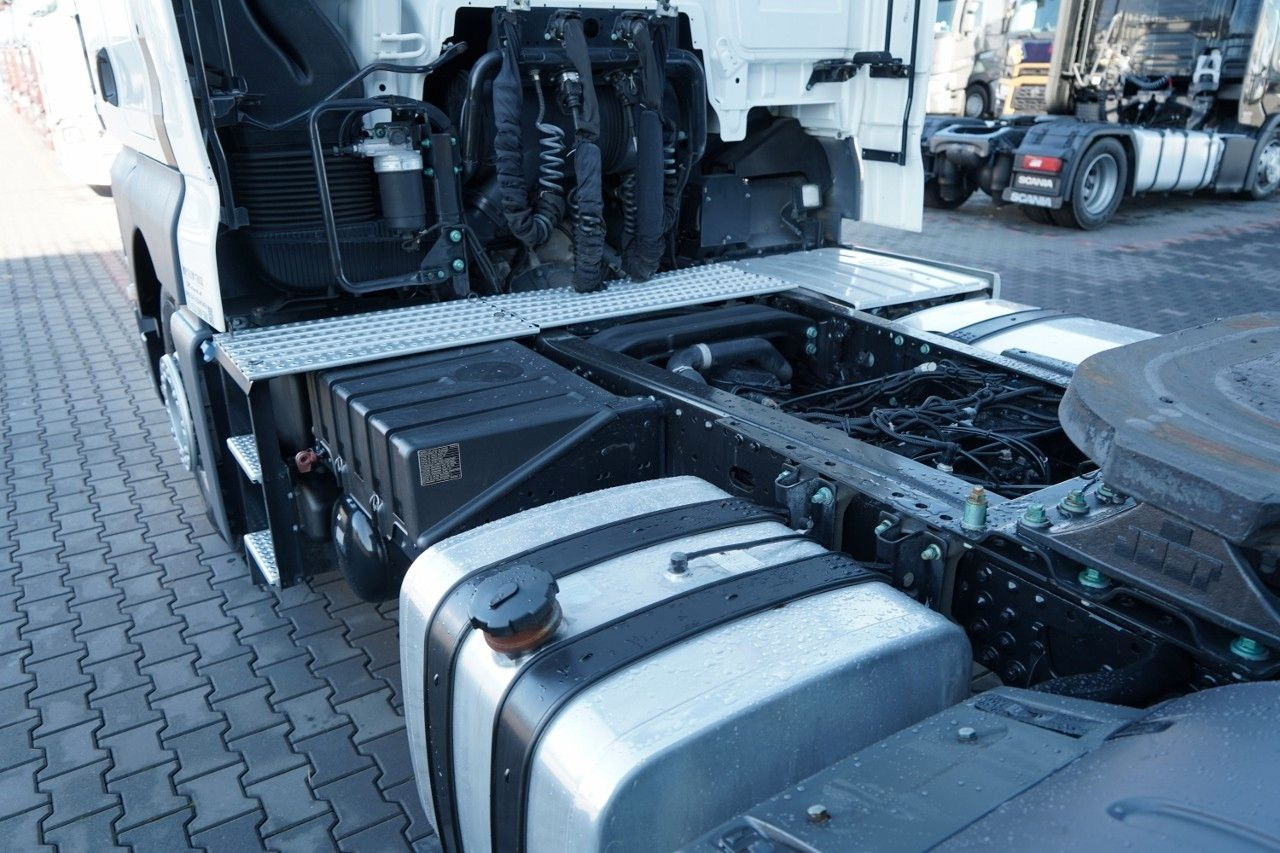 Тягач MAN TGX 18.470 / RETARDER / NAVI / 2020 ROK: фото 13 Тягач MAN TGX 18.470 / RETARDER / NAVI / 2020 ROK: фото 13