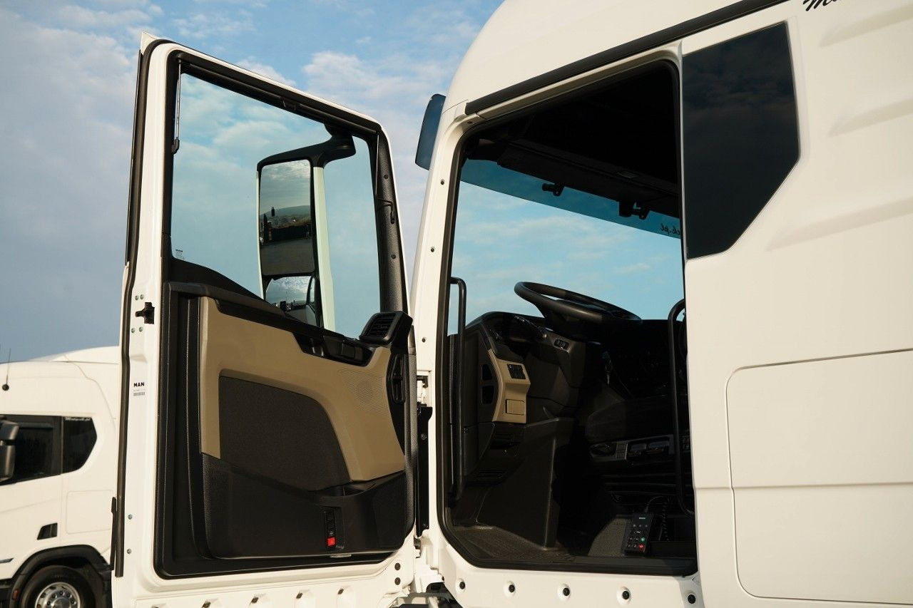 Тягач MAN TGX 18.510 / GM / RETARDER / NAVI / 2022 R: фото 23 Тягач MAN TGX 18.510 / GM / RETARDER / NAVI / 2022 R: фото 23