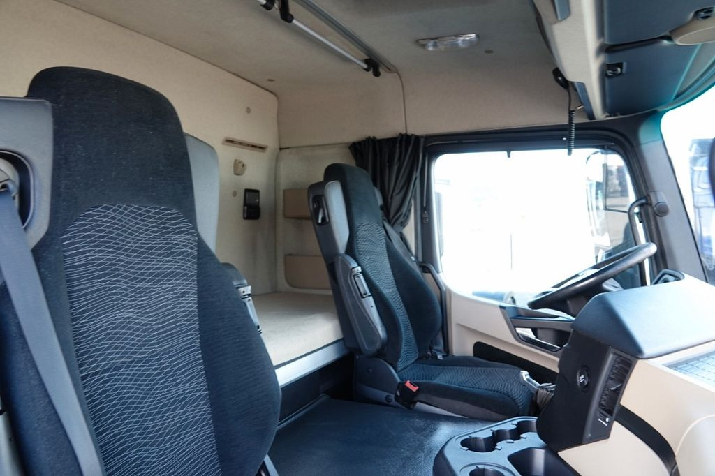 Тягач Mercedes-Benz ACTROS 1840 / PEŁNY ADR / NISKA KABINA: фото 16