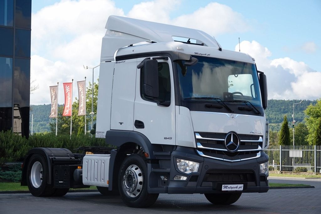 Mercedes-Benz ACTROS 1840 / PEŁNY ADR / NISKA KABINA / - Тягач: фото 1 Mercedes-Benz ACTROS 1840 / PEŁNY ADR / NISKA KABINA / - Тягач: фото 1