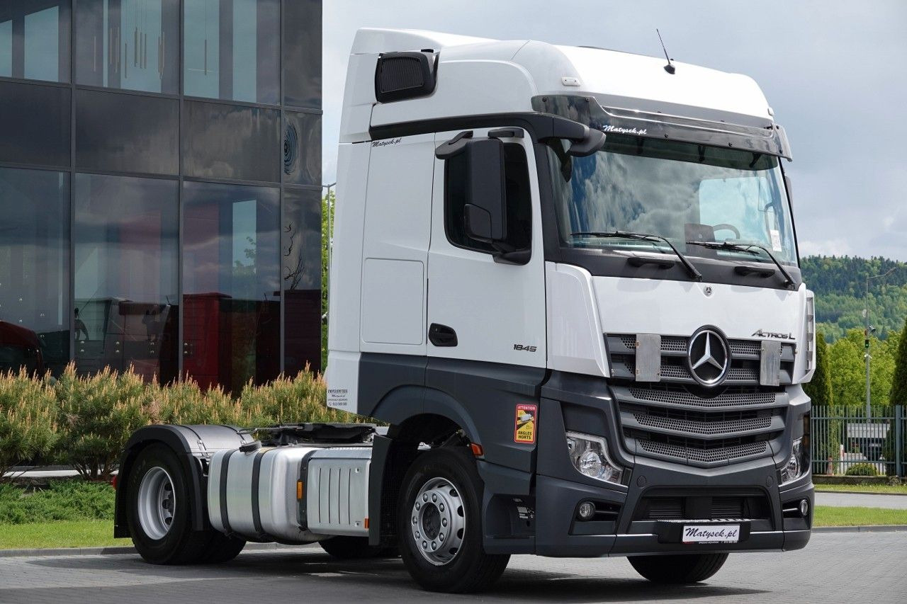 Mercedes-Benz ACTROS L 1845 / BIG SPACE / 09.2023 / NA FABRYCZ - Тягач: фото 2 Mercedes-Benz ACTROS L 1845 / BIG SPACE / 09.2023 / NA FABRYCZ - Тягач: фото 2