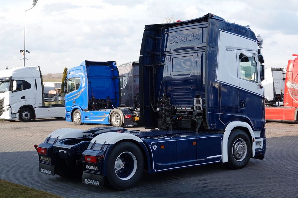 Scania S 580 / V8 / RETARDER / FULL AIRMATIC / I-PARK C - Тягач: фото 5 Scania S 580 / V8 / RETARDER / FULL AIRMATIC / I-PARK C - Тягач: фото 5