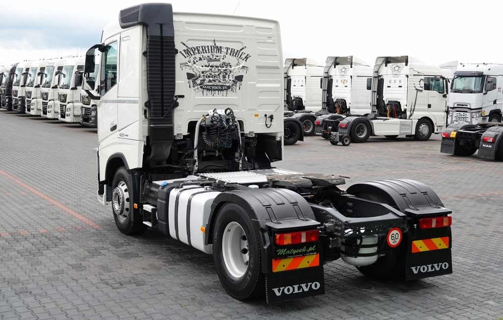 Volvo FH 420 / 13 L / PEŁNY ADR / 2017 ROK / LOW CAB - Тягач: фото 4 Volvo FH 420 / 13 L / PEŁNY ADR / 2017 ROK / LOW CAB - Тягач: фото 4