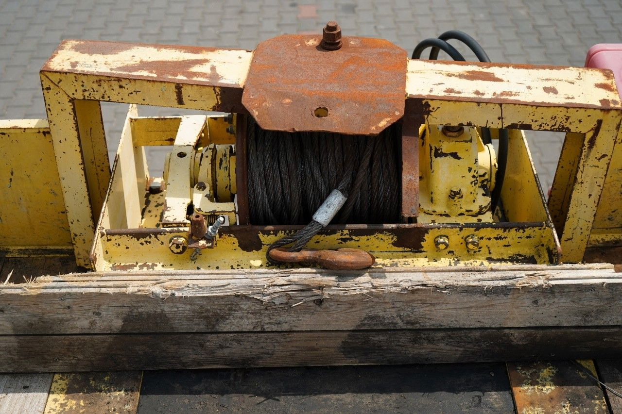 VEREM / NACZEPA LAWETA / NISKOPODWOZIOWA / 13.M в лизинг VEREM / NACZEPA LAWETA / NISKOPODWOZIOWA / 13.M: фото 12 VEREM / NACZEPA LAWETA / NISKOPODWOZIOWA / 13.M в лизинг VEREM / NACZEPA LAWETA / NISKOPODWOZIOWA / 13.M: фото 12