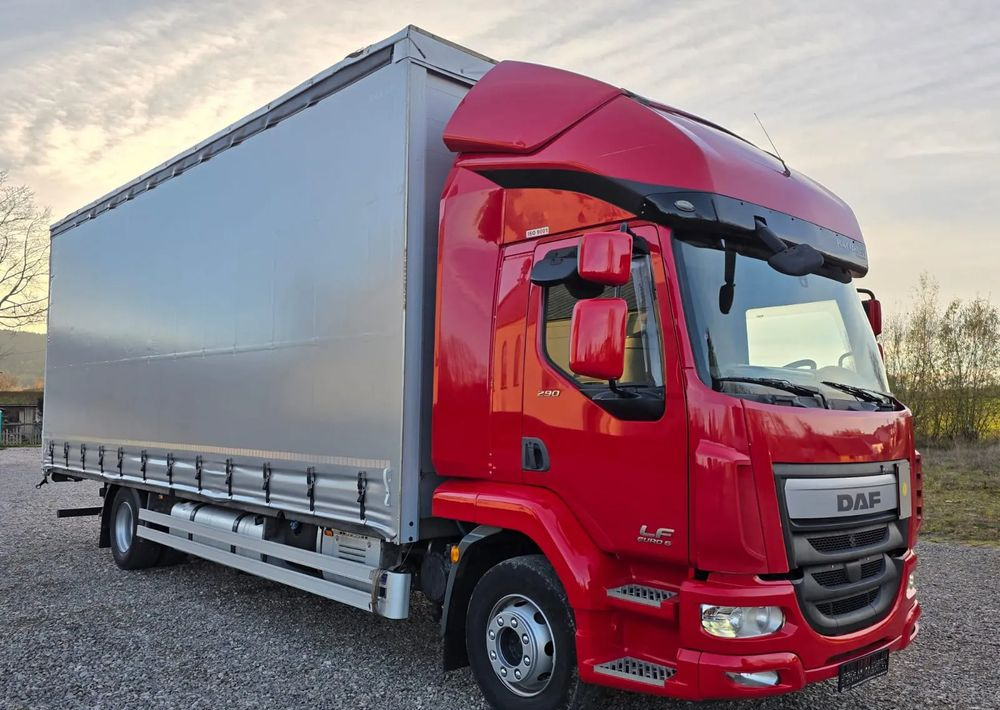 DAF LF 290 / WINDA / 16TON DMC / 3M WYSOKOŚĆ / JUMBO / FIRANKA / SYPIALKA / AUTOMAT / JEDEN WŁAŚCICIE / EURO 6 / 2017/ SPROWADZONY / 19 PALET / DUŻA ŁADOWNOŚĆ / - Тентованный грузовик: фото 1 DAF LF 290 / WINDA / 16TON DMC / 3M WYSOKOŚĆ / JUMBO / FIRANKA / SYPIALKA / AUTOMAT / JEDEN WŁAŚCICIE / EURO 6 / 2017/ SPROWADZONY / 19 PALET / DUŻA ŁADOWNOŚĆ / - Тентованный грузовик: фото 1