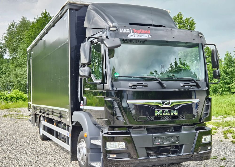 MAN TGM 12.290 / 15.290 / E6/ FIRANKA /BOCZNE DRZWI / BURTO-FIRANKA / 18PALET / WINDA / NISKI PRZEBIEG / 2018/ CAŁY NA PODUSZKACH / SERWISOWANY - Тентованный грузовик: фото 2 MAN TGM 12.290 / 15.290 / E6/ FIRANKA /BOCZNE DRZWI / BURTO-FIRANKA / 18PALET / WINDA / NISKI PRZEBIEG / 2018/ CAŁY NA PODUSZKACH / SERWISOWANY - Тентованный грузовик: фото 2