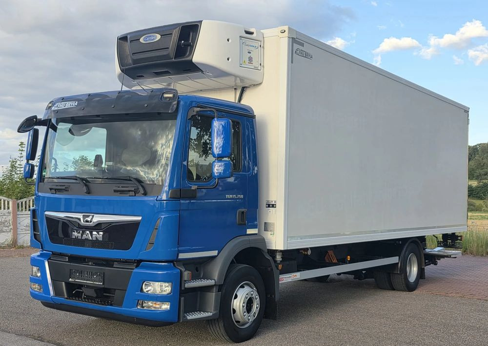 MAN TGM 15.250 / CHŁODNIA / WINDA / 2018 ROK / 230 TYŚ KM / AUTOMAT / SPROWADZONY / E6 / 18 EUROPALET/ - Рефрижератор: фото 1 MAN TGM 15.250 / CHŁODNIA / WINDA / 2018 ROK / 230 TYŚ KM / AUTOMAT / SPROWADZONY / E6 / 18 EUROPALET/ - Рефрижератор: фото 1