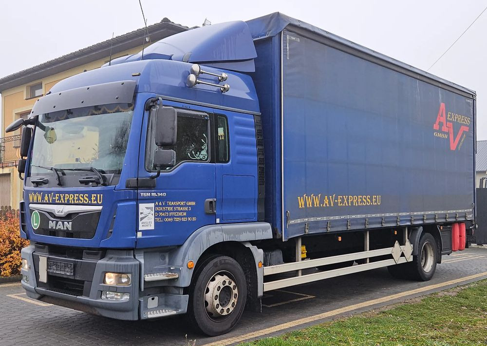 MAN TGM 18.340 / FIRANKA / SPROWADZONY / 9100 ŁADOWNOŚĆ / 18 PALET / E6 / WINDA / - Тентованный грузовик: фото 1 MAN TGM 18.340 / FIRANKA / SPROWADZONY / 9100 ŁADOWNOŚĆ / 18 PALET / E6 / WINDA / - Тентованный грузовик: фото 1