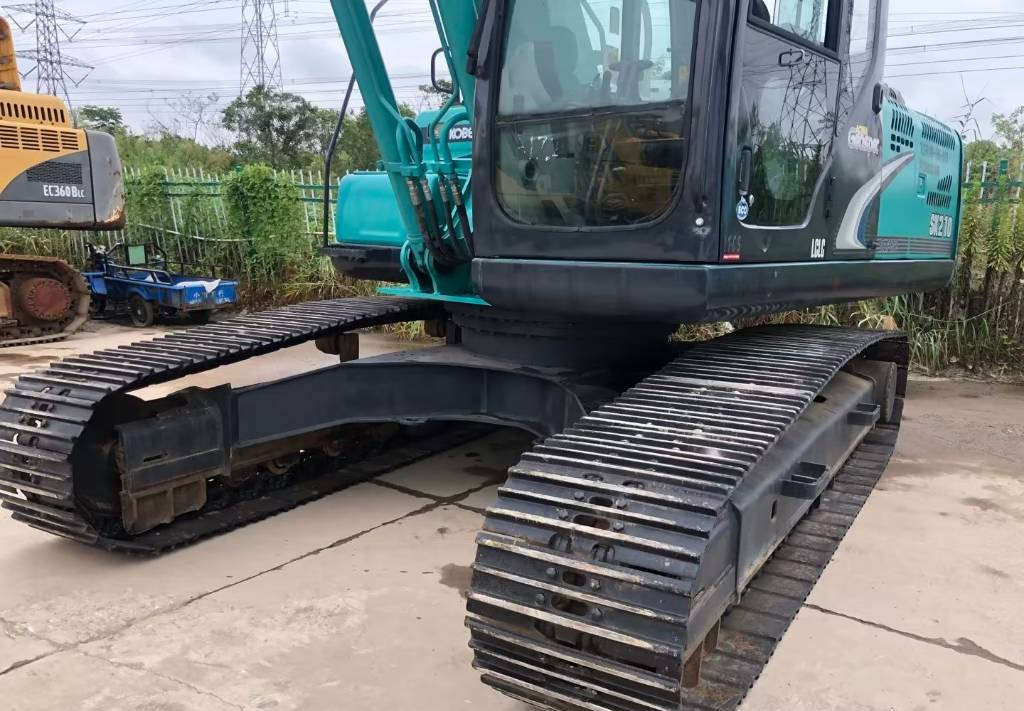 Гусеничный экскаватор Kobelco SK 210-8: фото 11 Гусеничный экскаватор Kobelco SK 210-8: фото 11