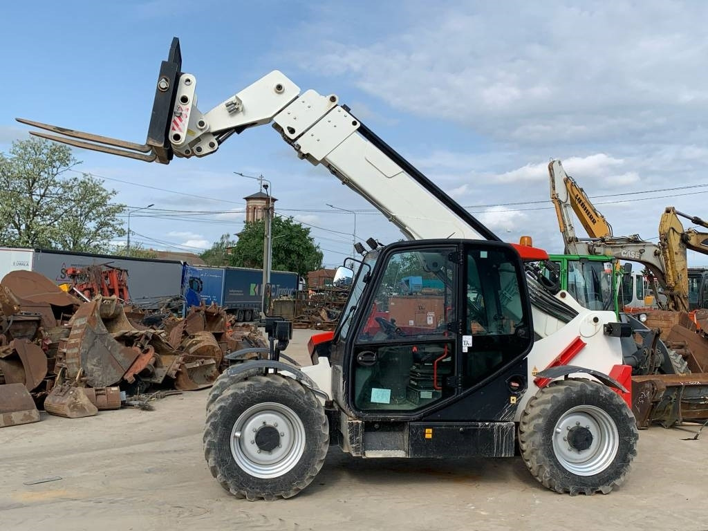 Ammann ATO0935 - Телескопический погрузчик: фото 3 Ammann ATO0935 - Телескопический погрузчик: фото 3