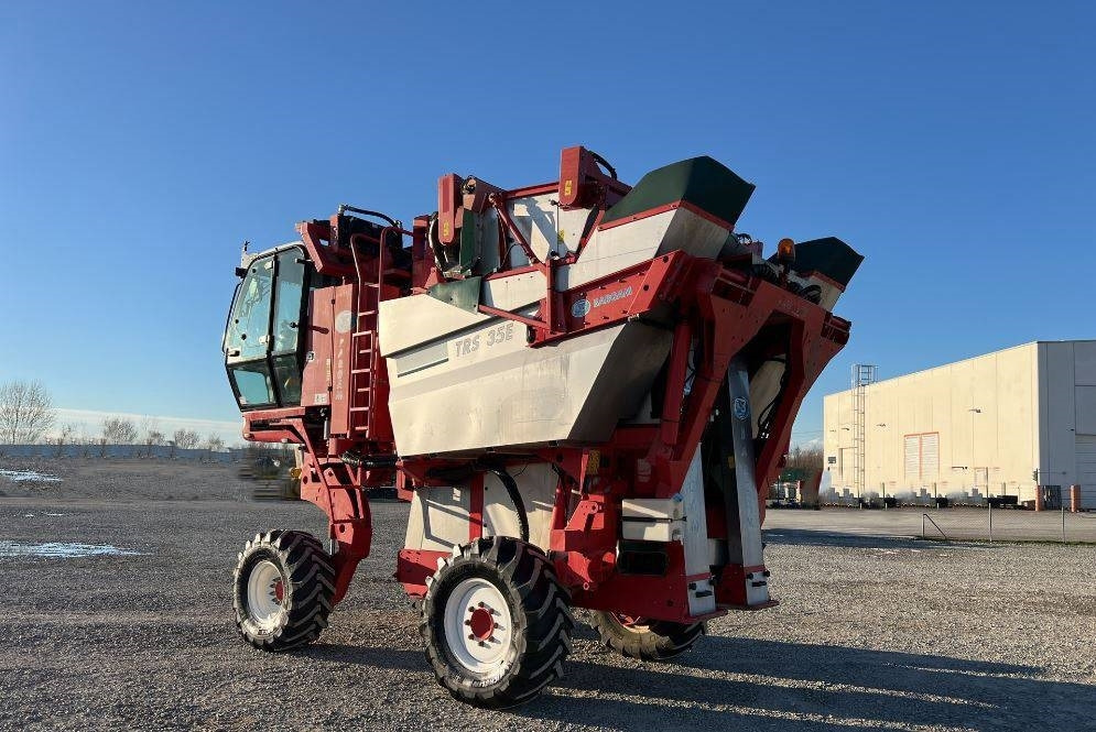 Bargam TRS35E - Уборочная машина для винограда: фото 2 Bargam TRS35E - Уборочная машина для винограда: фото 2