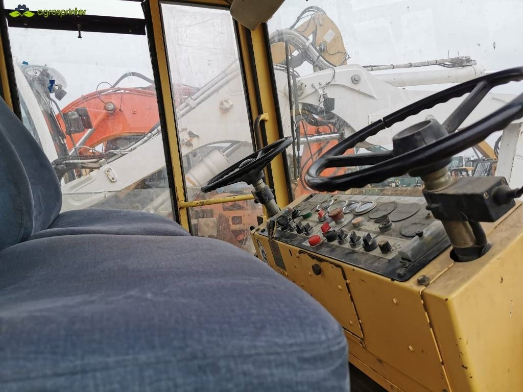 Компактор Bomag BW 164 AC: фото 6