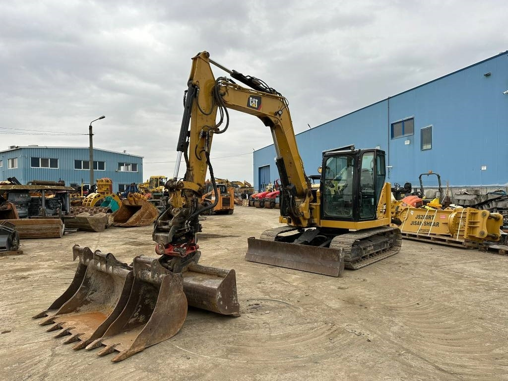 CAT 308 CR - Мини-экскаватор: фото 1 CAT 308 CR - Мини-экскаватор: фото 1
