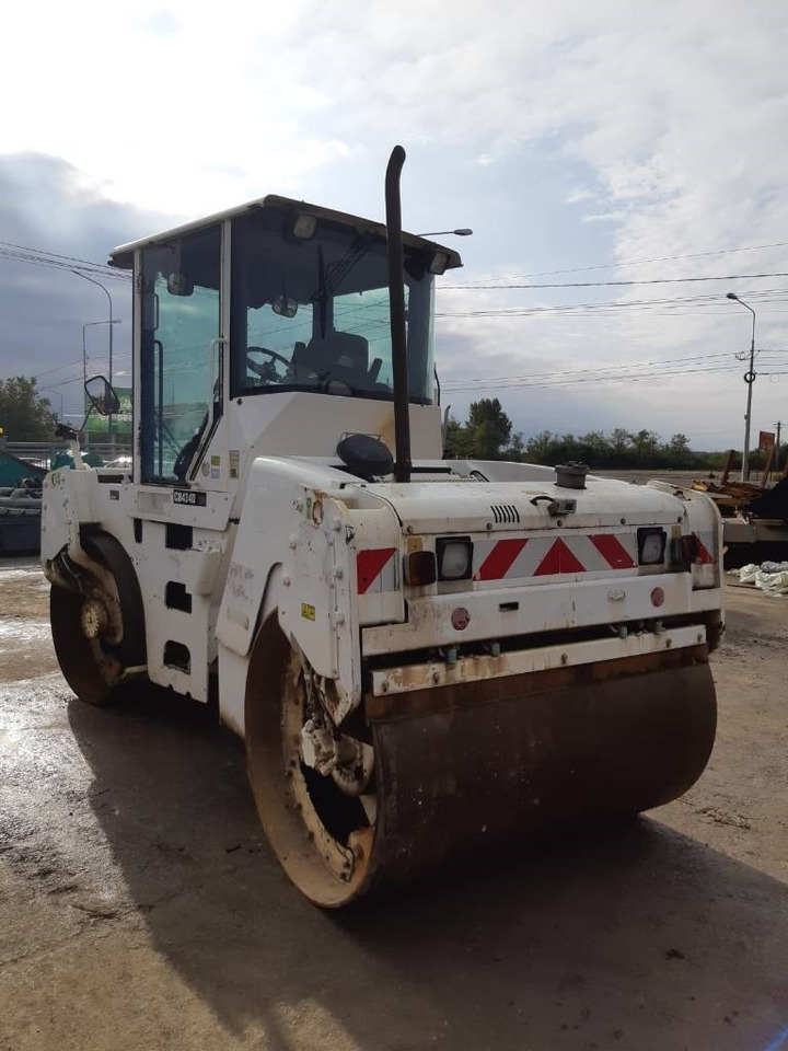 CAT CB 434 D - Дорожный каток: фото 3 CAT CB 434 D - Дорожный каток: фото 3
