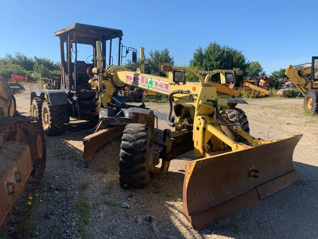 HBM Nobas BG160TA FOR PARTS - Грейдер: фото 1 HBM Nobas BG160TA FOR PARTS - Грейдер: фото 1